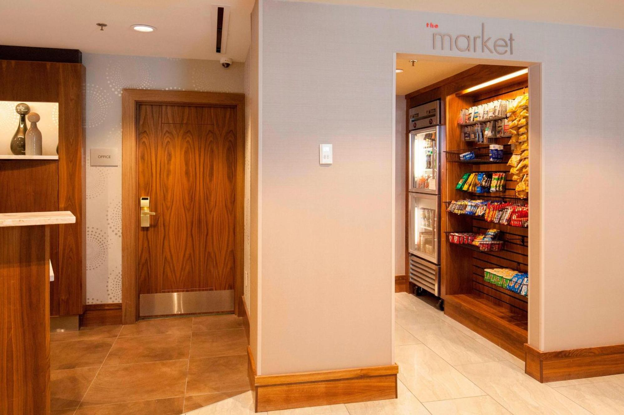 Courtyard By Marriott Airport/university Ithaca
